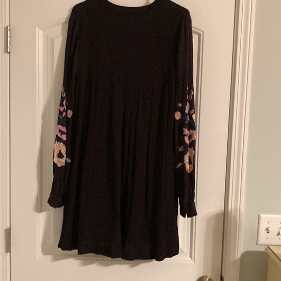 COPY - Free People embroidered short dress or long tunic - Picture 10 of 10